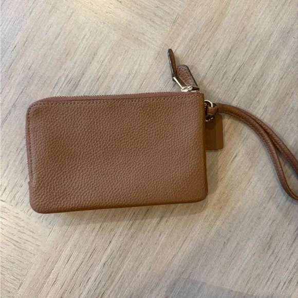Coach double zipper wristlet wallet - Picture 2 of 3